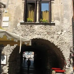 https://palazzo-fregoso-garda.hotelinveneto.com