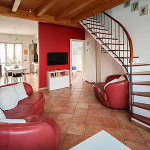 https://accomodo-trivano-mit39-san-siro.it-lombardy.com