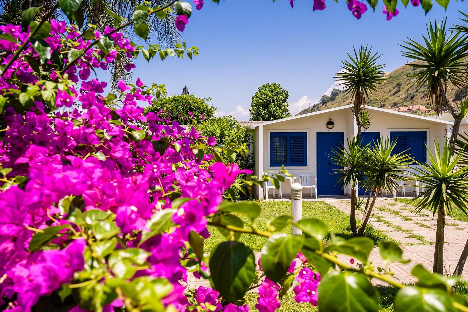 Le Dune Beach Club Mesyna