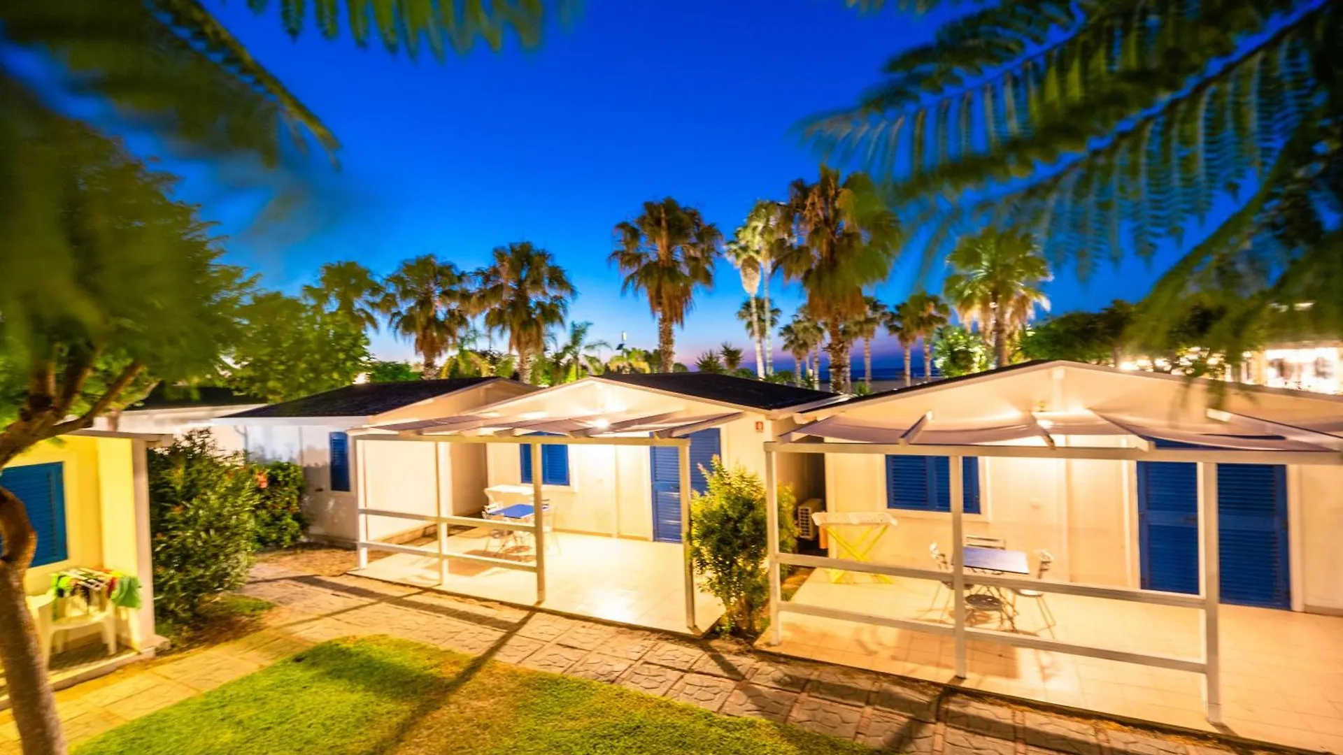 Le Dune Beach Club Mesyna