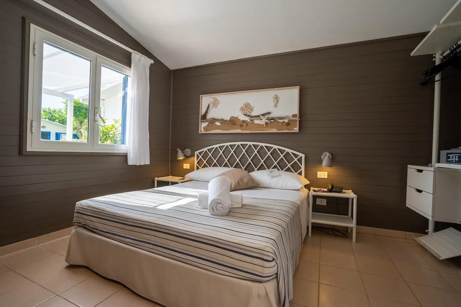 Le Dune Beach Club Mesyna 4*,