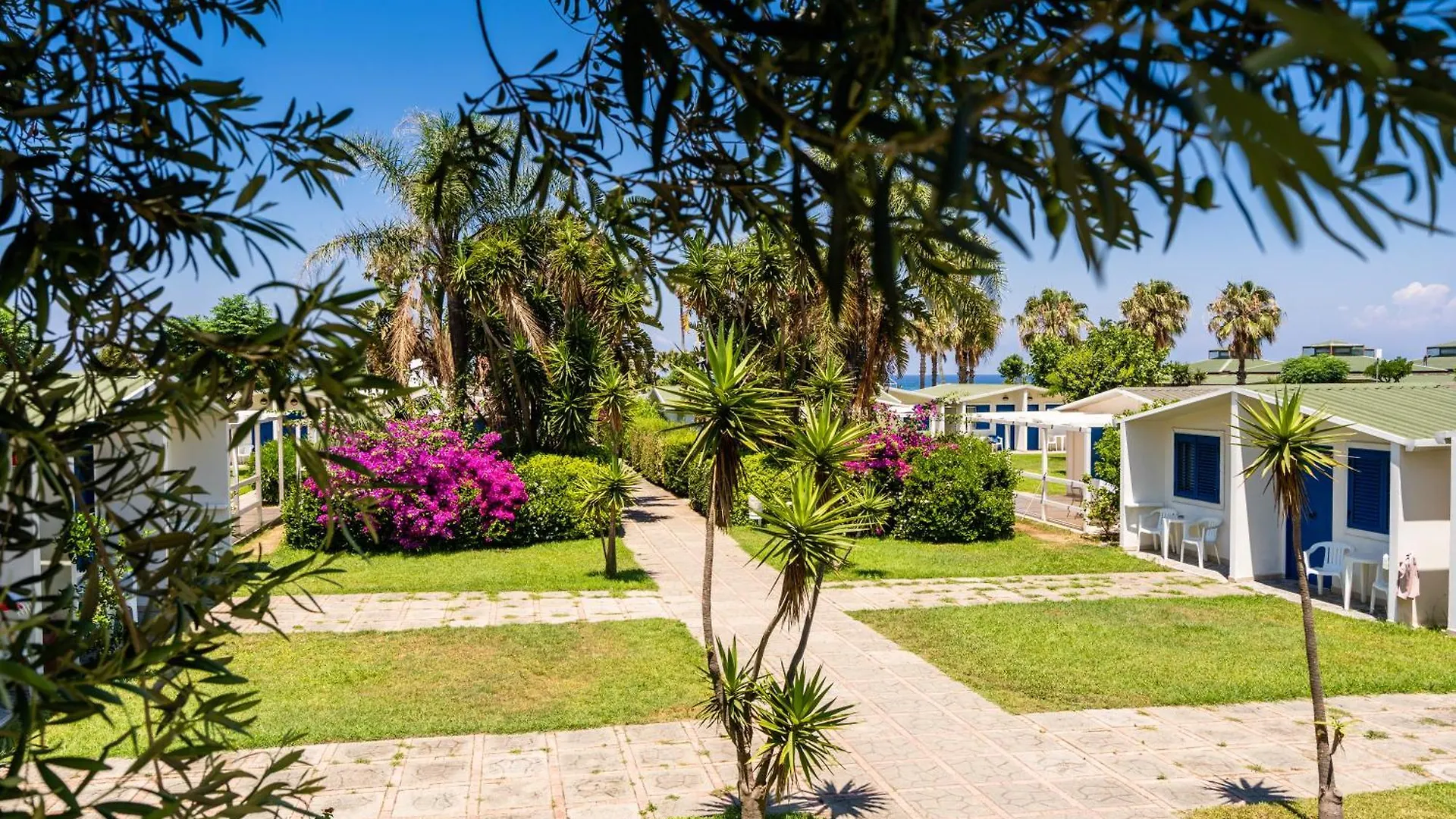 Le Dune Beach Club Messina 4*,  Italy